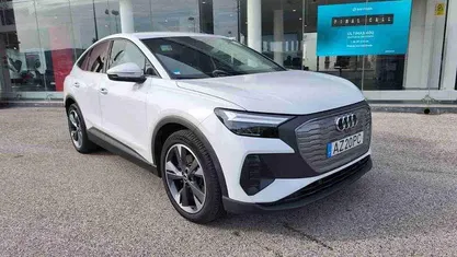 Usado 2023 Audi Q4 e-tron SUV | € 28.990 (Super Preço)