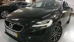 Usado 2019 Volvo V40 Momentum Carrinha | € 18.900 (Preço justo)