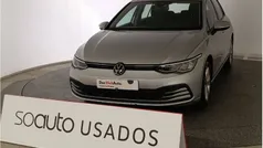 Cinzento claro metalizado Usado 2021 VW Golf VIII Life | € 23.990 (Preço justo)