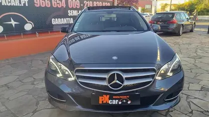 Cinzento Usado 2014 Mercedes E300 Carrinha | € 17.750 (Preço justo)