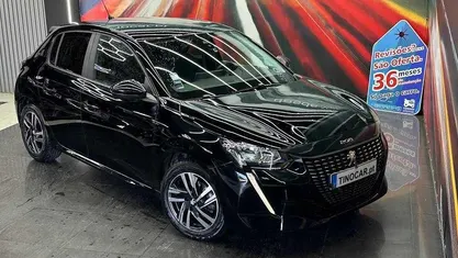 Usado Peugeot 208 101 HP (74 kW) 2023 Preto Citadino
