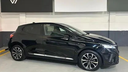 Usado Renault Clio V 101 HP (74 kW) 2024