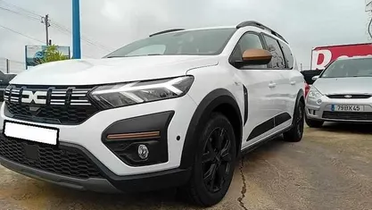 Usado Dacia Jogger 101 HP (74 kW) 2024 Monovolume