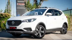 Branco Usado 2021 MG ZS Luxury Sedan | € 19.000 (Preço justo)