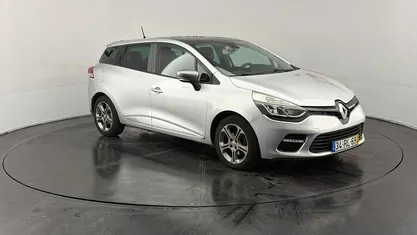Usado Renault Clio IV 90 HP (66 kW) 2016