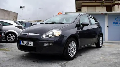 Usado Fiat Punto 69 HP (50 kW) 2011 Citadino
