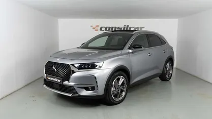Cinza Usado 2022 DS Automobiles DS7 Crossback Rivoli SUV | € 30.980 (Super Preço)