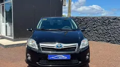 Preto Usado 2010 Toyota Auris Hybrid Citadino | € 13.490 (Preço justo)