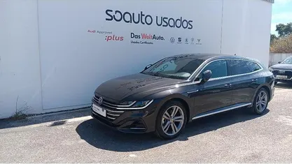 Usado VW Arteon R-line 150 HP (110 kW) 2024 Cinzento escuro Carrinha