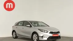 Cinzento Usado 2022 Kia Ceed | € 17.499 (Preço justo)