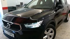 Preto Usado 2021 Volvo XC40 Momentum SUV | € 22.899 (Bom preço)
