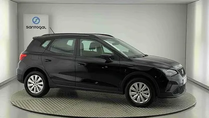 Preto Usado 2024 Seat Arona Style SUV | € 20.490 (Preço justo)