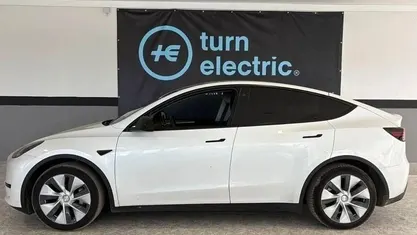 Usado 2023 Tesla Model Y SUV | € 31.900 (Bom preço)
