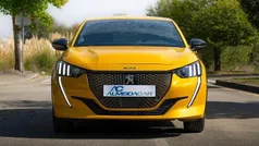 Usado 2020 Peugeot e-208 GT Citadino | € 14.990 (Bom preço)