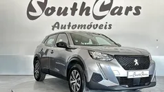 Cinza Usado 2023 Peugeot 2008 Active SUV | € 17.490 (Bom preço)