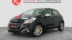 Azul Usado 2016 Peugeot 208 Allure Citadino | € 10.799 (Preço justo)