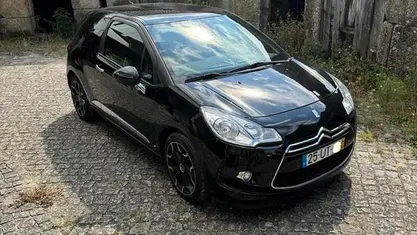 Usado Citroën DS3 92 HP (67 kW) 2014 Preto Citadino
