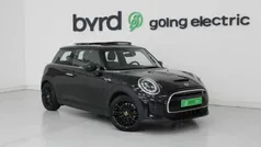 Preto Usado 2021 Mini Cooper Citadino | € 20.900 (Preço justo)