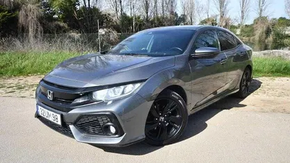 Cinzento Usado 2018 Honda Civic | € 19.990 (Preço justo)