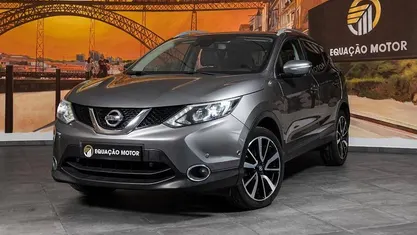 Usado Nissan Qashqai Premium Edition 130 HP (95 kW) 2014 SUV