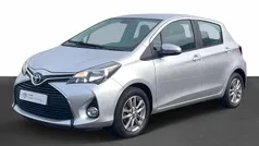Cinzento Usado 2014 Toyota Yaris Comfort | € 13.490 (Preço justo)