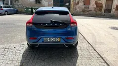 Azul Usado 2016 Volvo V40 Carrinha | € 17.000 (Preço justo)