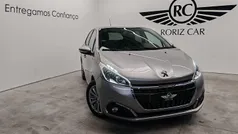 Cinza Usado 2018 Peugeot 208 Signature Sky Citadino | € 11.300 (Preço justo)