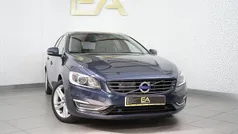 Usado 2013 Volvo V60 Summum Carrinha | € 14.480 (Preço justo)