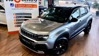 Cinza Usado 2024 Jeep Avenger Altitude SUV | € 22.750 (Preço justo)