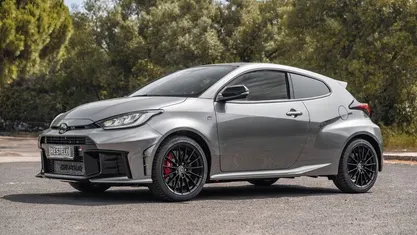 Usado Toyota Yaris Sport 280 HP (205 kW) 2024 Citadino