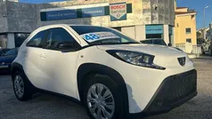 Branco Usado 2022 Toyota Aygo Pulse Citadino | € 18.999 (Preço justo)