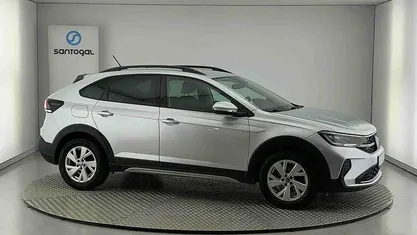 Usado VW Taigo 95 HP (69 kW) 2024 Prateado SUV