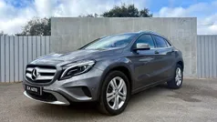 Cinza Usado 2017 Mercedes GLA180 Urban SUV | € 22.990 (Preço justo)