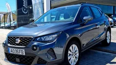 Cinza Usado 2022 Seat Arona Reference SUV | € 18.300 (Preço justo)