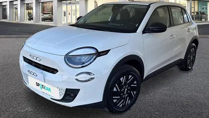 Branco Novo 2025 Fiat 600 SUV | € 22.900 (Preço justo)