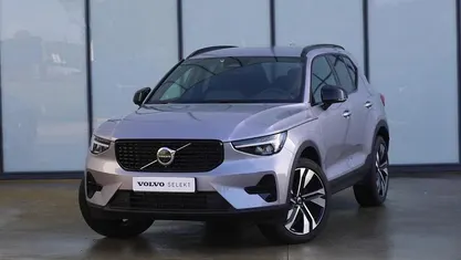 Usado Volvo XC40 Plus 163 HP (119 kW) 2025 SUV