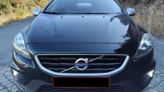 Preto Usado 2015 Volvo V40 R-Design Carrinha | € 12.500 (Preço justo)