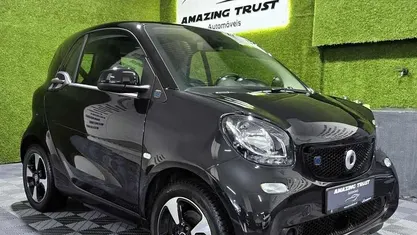 Usado Smart ForTwo Electric Drive Prime 60 kW (82 HP) 2019 Preto Coupé