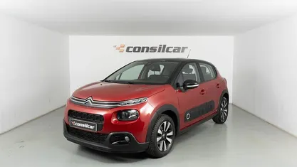 Vermelho Usado 2018 Citroën C3 PureTech Citadino | € 8.980 (Preço justo)