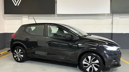 Preto Usado 2024 Dacia Sandero | € 14.990 (Bom preço)