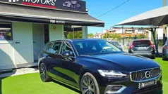 Preto Usado 2022 Volvo V60 Carrinha | € 37.850 (Preço justo)
