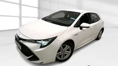 Branco Usado 2021 Toyota Corolla Comfort Sedan | € 21.900 (Preço justo)