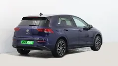 Azul Usado 2023 VW Golf VIII | € 21.900 (Preço justo)