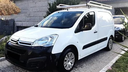 Usado 2013 Citroën Berlingo Monovolume | € 7.800 (Preço justo)