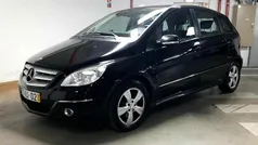 Preto Usado 2010 Mercedes B200 Monovolume | € 8.999 (Preço justo)