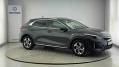 Cinzento Usado 2024 Kia XCeed SUV | € 22.990 (Preço justo)