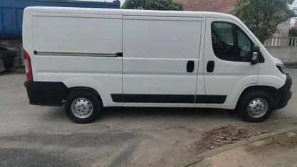 Usado 2020 Peugeot Boxer Van | € 19.065 (Preço justo)