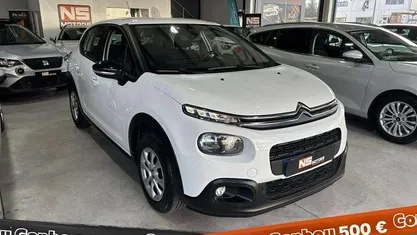 Branco Usado 2018 Citroën C3 Feel Citadino | € 11.500 (Preço justo)