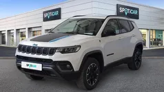 Branco Usado 2023 Jeep Compass Trailhawk SUV | € 38.990 (Preço justo)