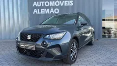 Cinzento Usado 2023 Seat Arona FR SUV | € 17.900 (Preço justo)